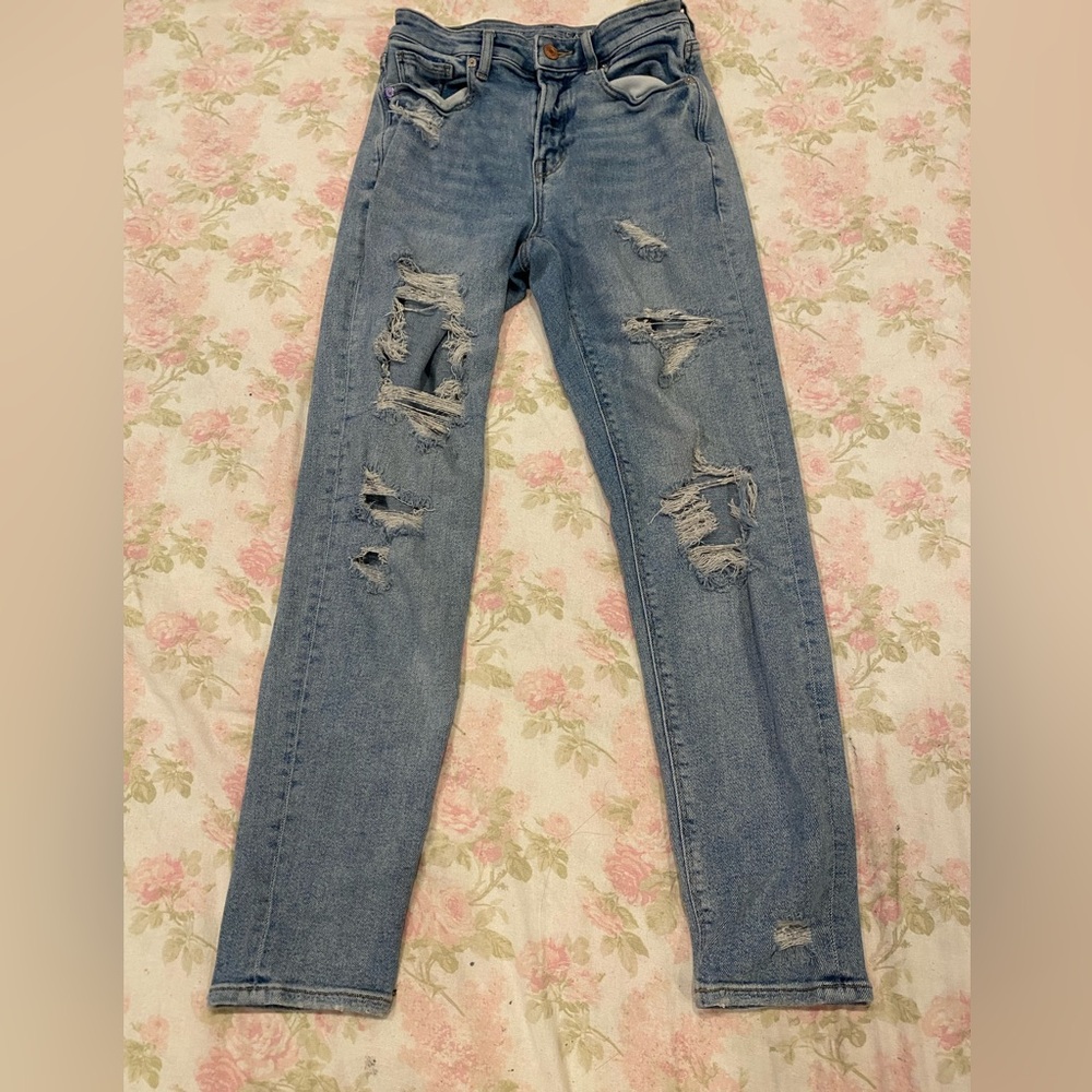 American Eagle ripped jeans